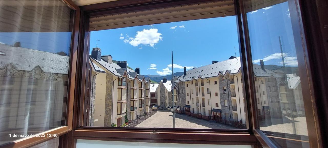 Apartamento Alma De Biescas Eksteriør billede