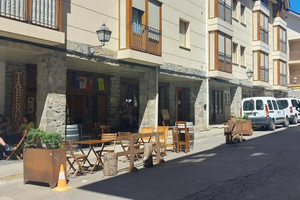 Apartamento Alma De Biescas Eksteriør billede